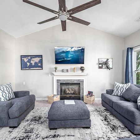 Cozy Industrial Kildaire Farms Home- Near Downtown Cary Exterior foto